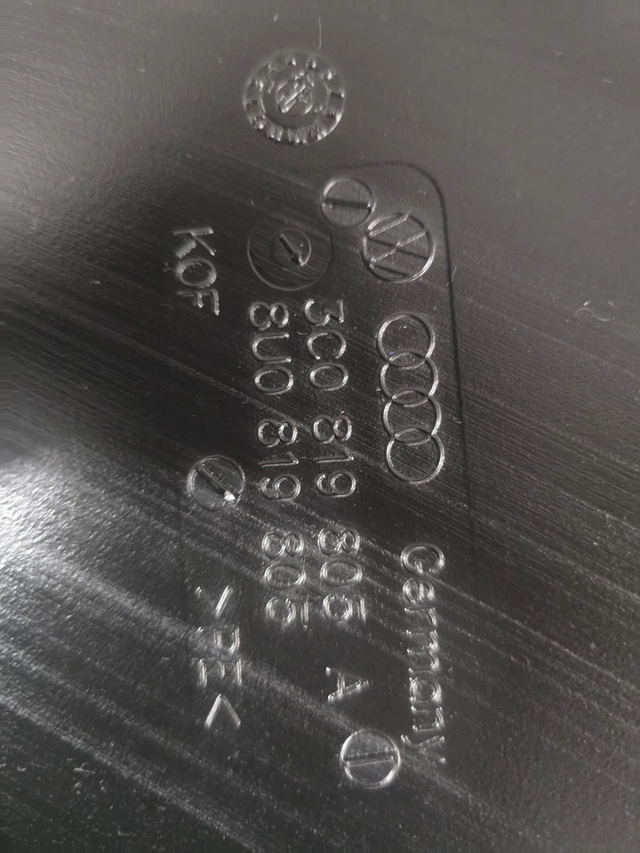 Volkswagen CC 2013 AIRE CONDUCTO VENTILACIÓN LADO IZQUIERDO OEM Foto 3 de 3