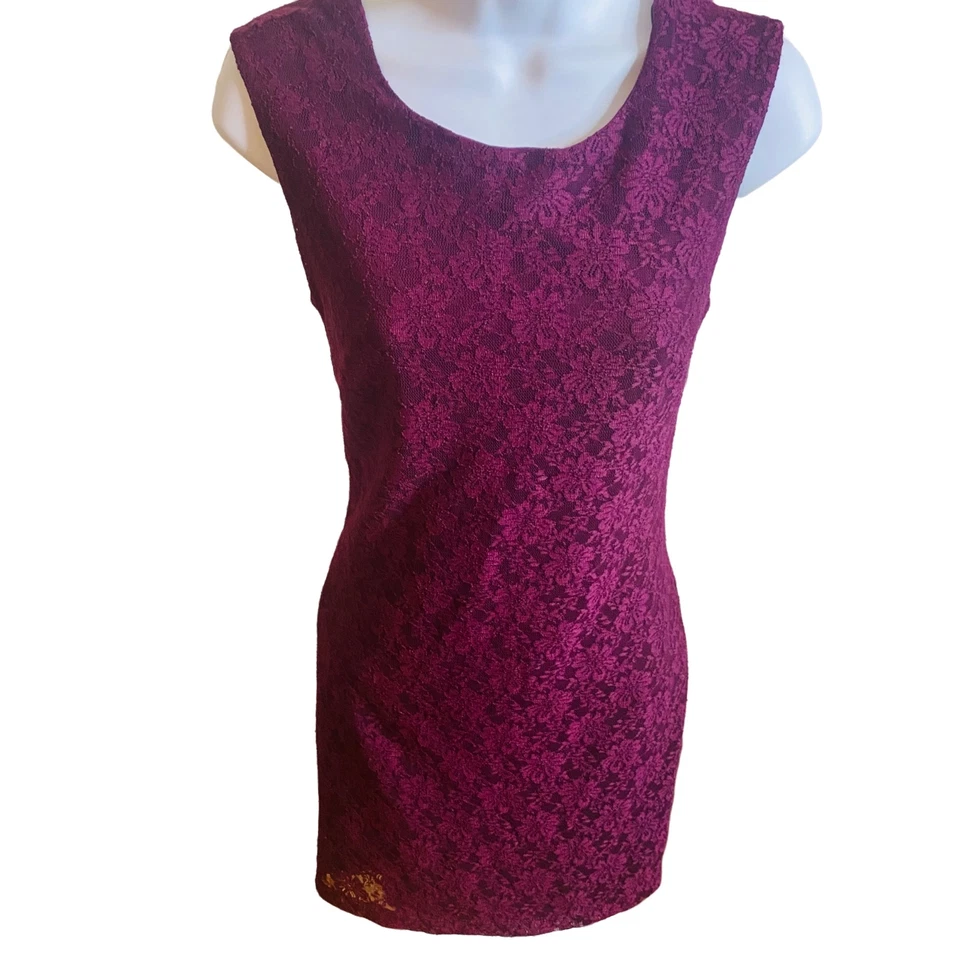 Forever 21 бордовый кружева цветочный принт платье размер S - Изображение 4 из 4