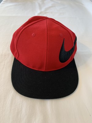nike big swoosh cap