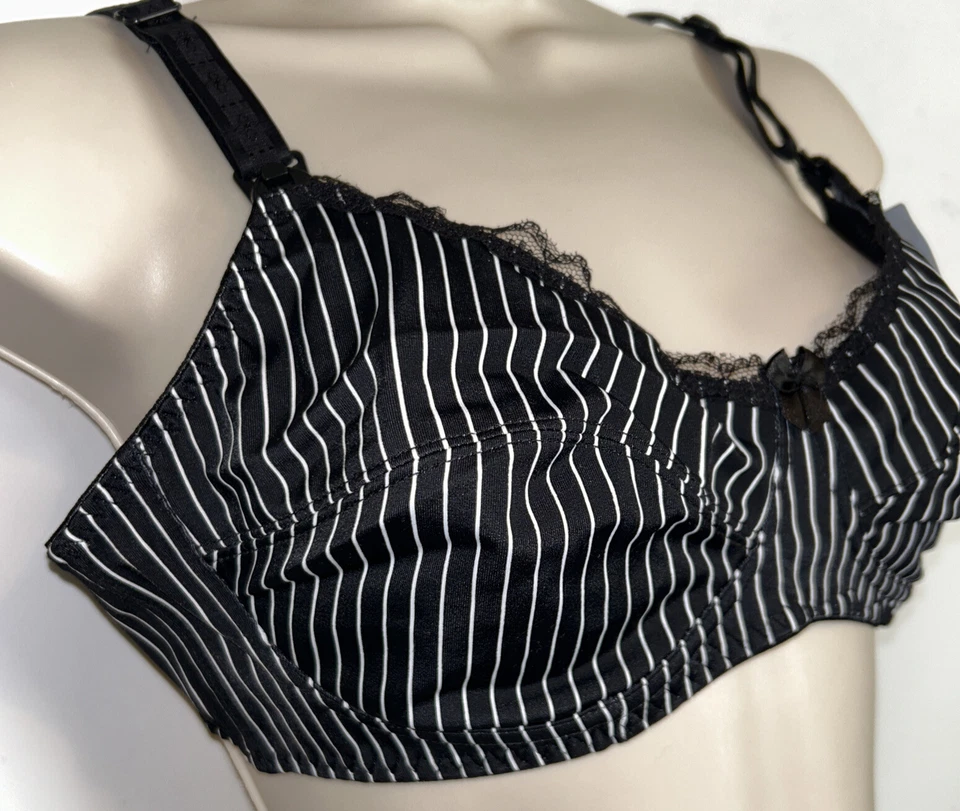 Sujetador para mujer Naturana, 38B Foto 2 de 3