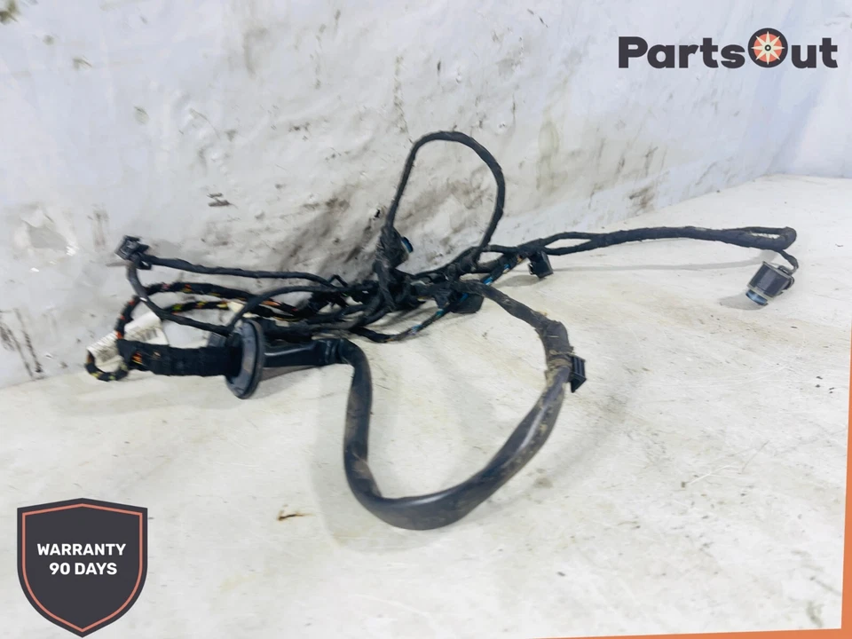 AUDI Q5 2009-2012 - Arnés de cableado de parachoques trasero 8R0971104AE OEM Foto 2 de 4