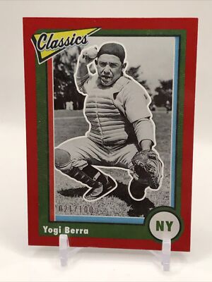 2023 Chronicles Classics Yogi Berra Red Border /100 #7 New York Yankees