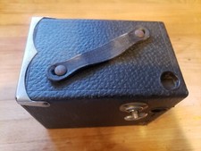 Nr.2 ANSCO BUSTER BROWN BOX CAMERA. ALL ORIGINAL. FIRST DECADE 1900'S ANTIQUE