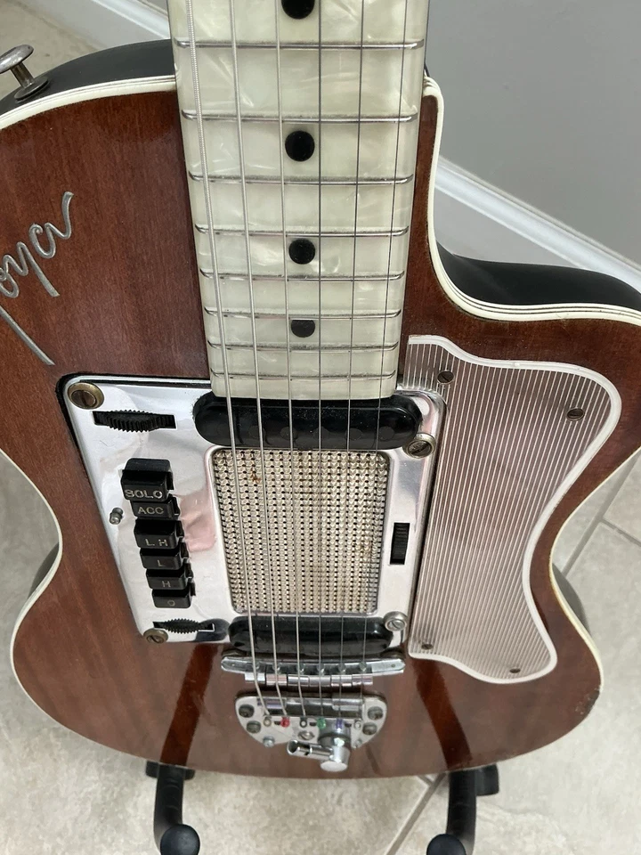  Vintage 1960s Goya Guitar Model 80 Natural. - Image 3 of 4