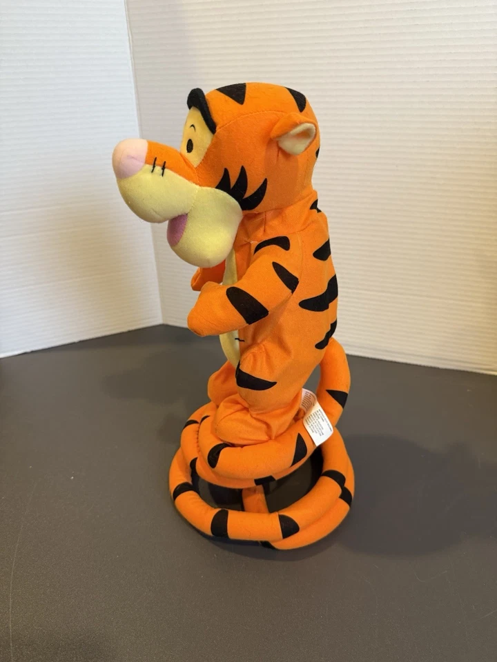 Fisher-Price Disney, 2005 Turbo Tail Tigger, rebota/canta/habla, probado y funciona Foto 2 de 4