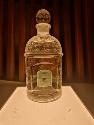 GUERLAIN  Eau de Cologne Imperiale, alter Bienchen - Flakon aus Sammlung 