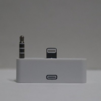 30-Pin to 8-Pin w/3.5mm Audio Jack Adapter Converter For Apple iPhone