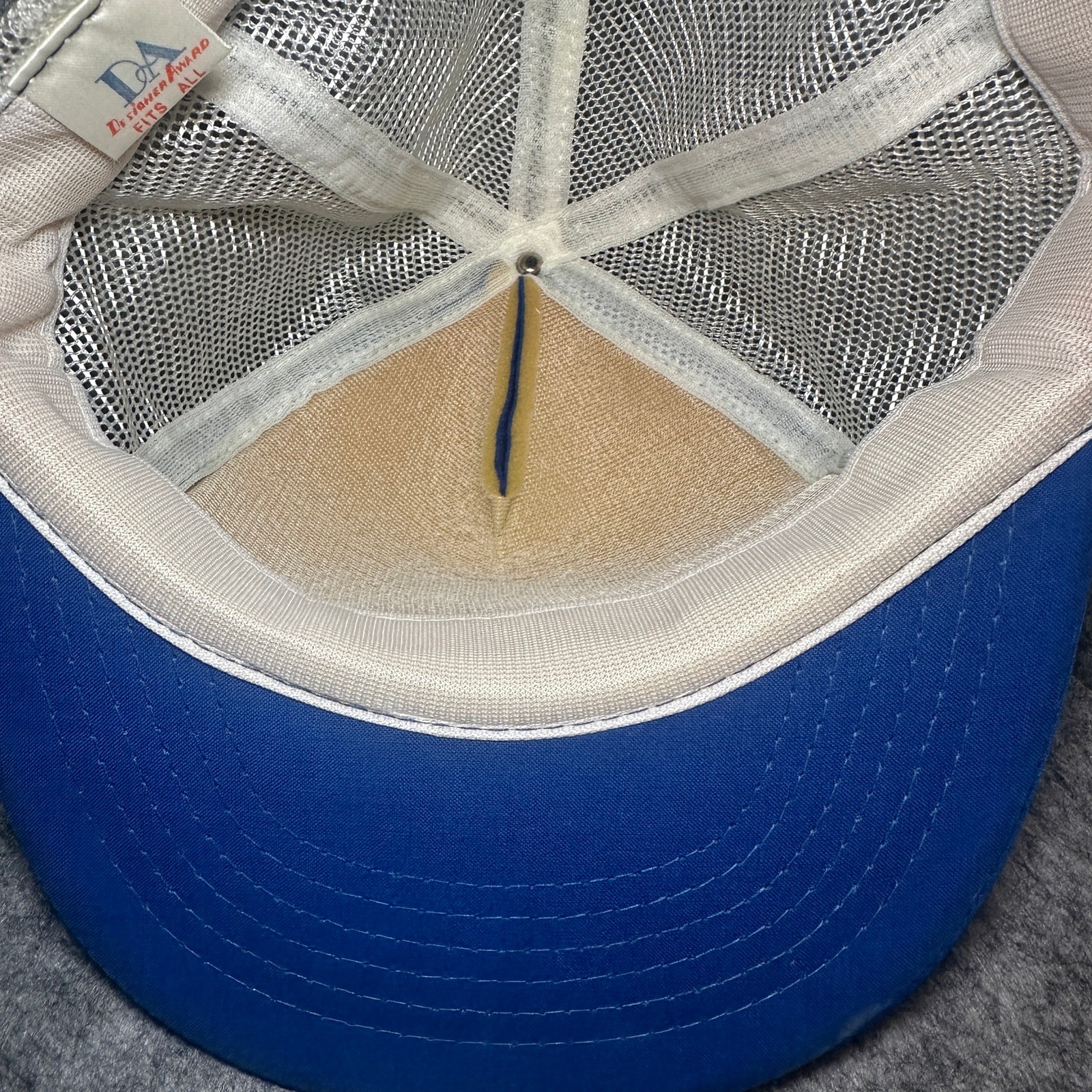 Vintage Chevron Patch Plain Logo Snapback Trucker… - image 8