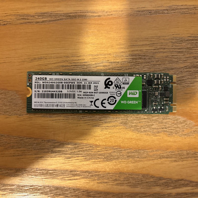 Western Digital WD Green 240GB M.2 2280 SATA III (WDS240G2G0B)
