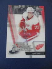 2015-16 Upper Deck Full Force 3D Freshman Dylan Larkin #120 Rookie RC