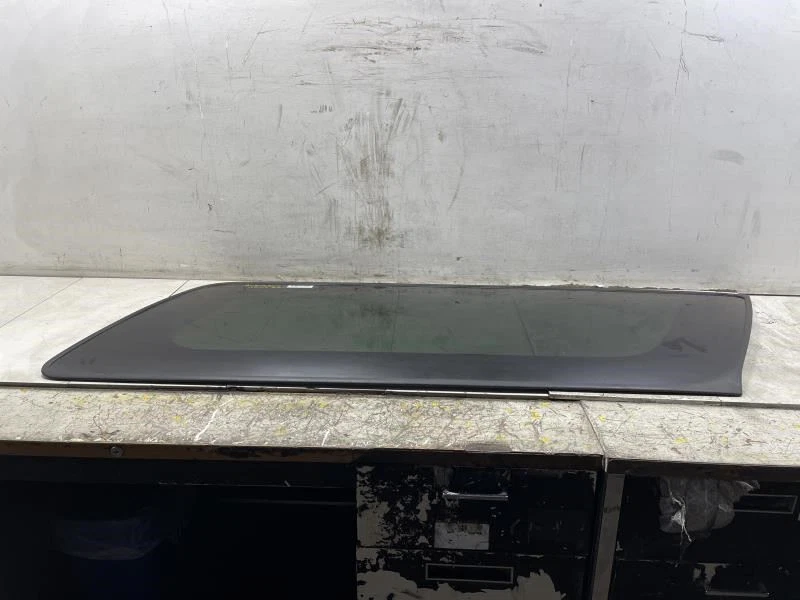 Chevrolet Suburban 1500 2002 trasero derecho pasajero cuarto ventana vidrio OEM+ Foto 3 de 4