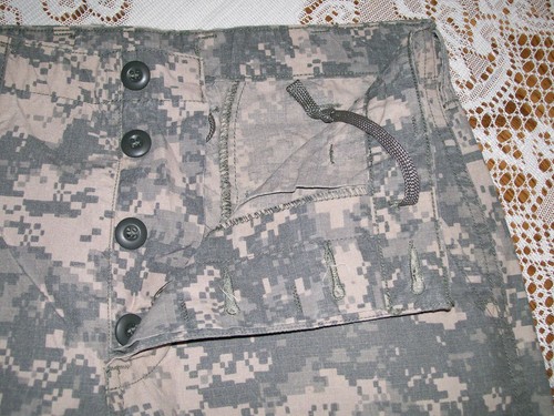 Trouser Army Combat Uniform Type 2 ACU Digital Camo Military Issued size 30 x 32 - Picture 4 of 7