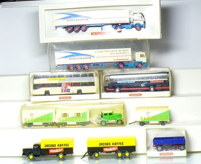 Wiking Konvolut  LKW  Zirkus Sarrasani  Busse  Anhänger etc  12 Stück  1:87 /H0