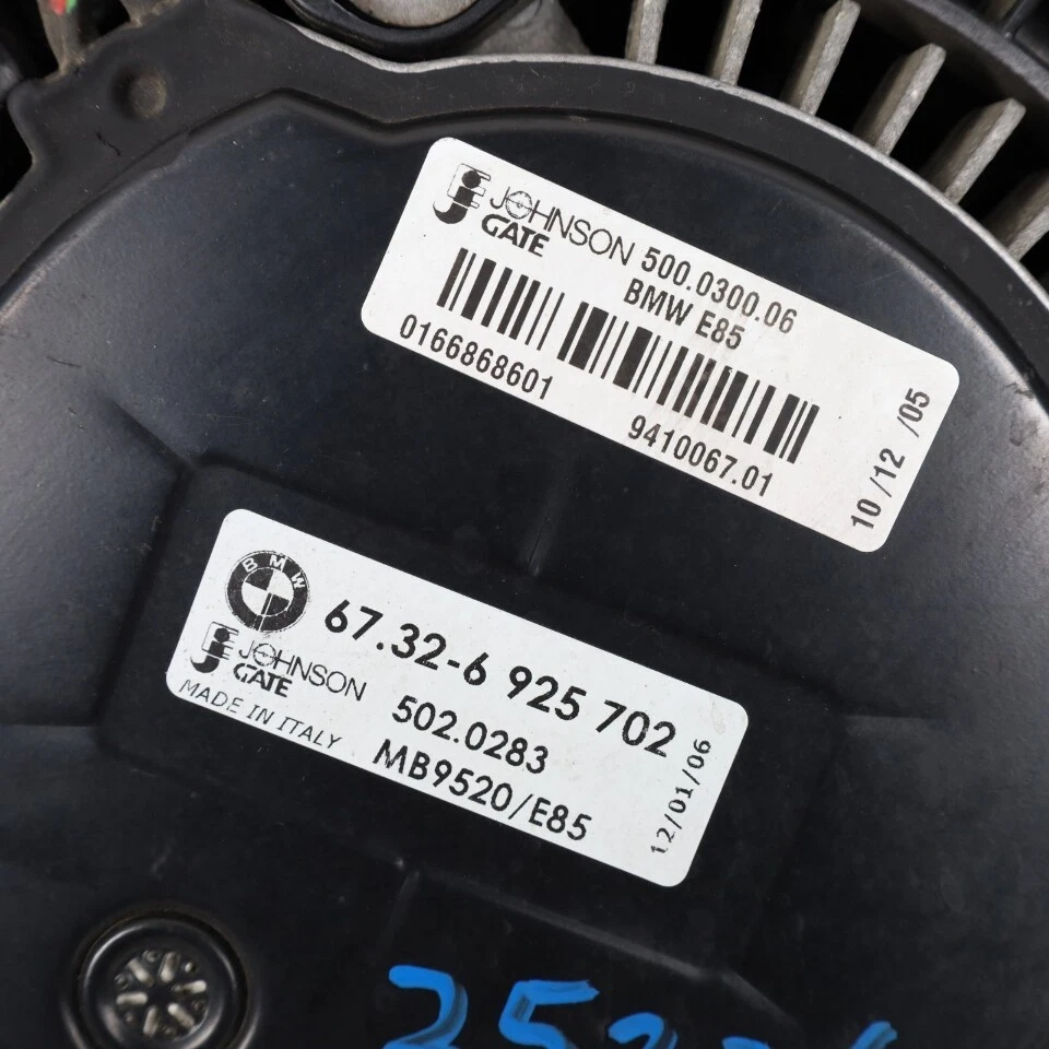 2003-2008 BMW Z4 E85 Radiator Fan With Shroud 17427519704 OEM Used Foto 3 de 4