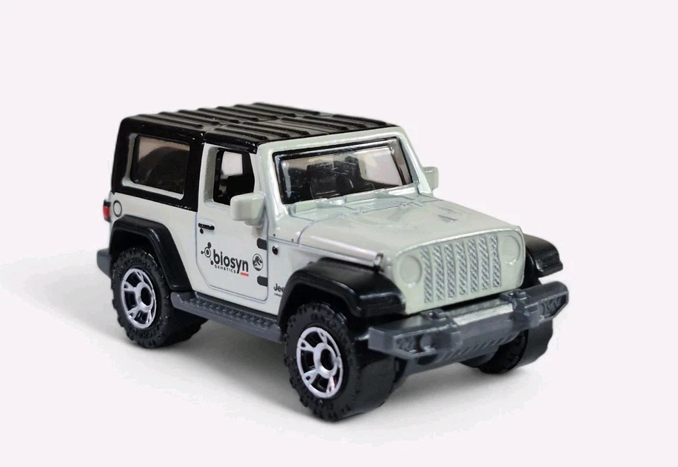 2018 JEEP WRANGLER 2dr Diorama Collectible DieCast Model Car 1:64 White LOOSE - Image 3 of 4