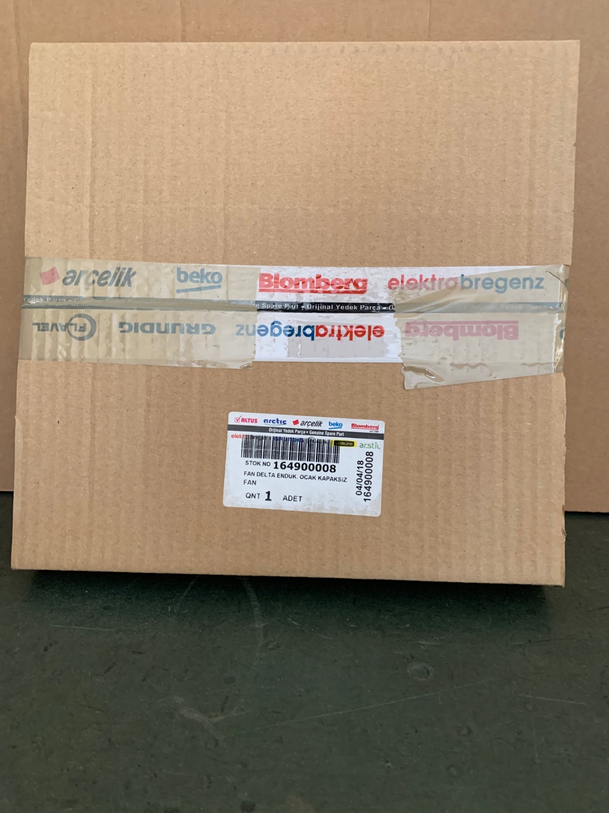 Moteur ventilateur 164900008 pour réparer une plaque Beko