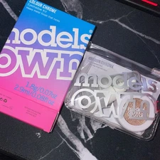 Models Own - Colour Chrome eyeshadow -GOLDEN LIGHTS  BOXED