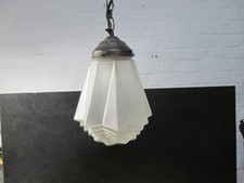Art  D&eacute;co Pendelleuchte. Satiniertes Glas, opak, franz&ouml;sisches Art D&eacute;co, 1930er.
