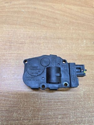Volvo V40 2015 Stellmotor Heizung Klima 19E616AA Diesel 140kW VCI3007