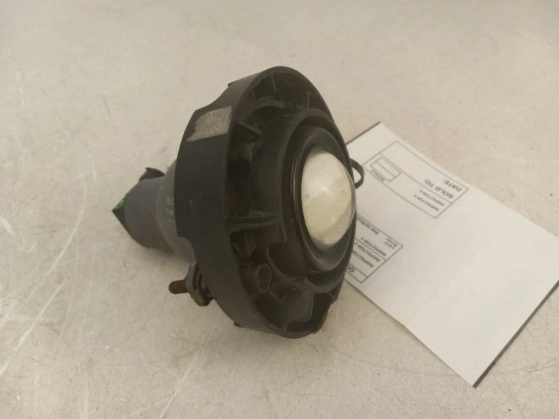 Faro antiniebla parachoques delantero izquierdo chevy cobalto 2005-2010 Foto 3 de 4