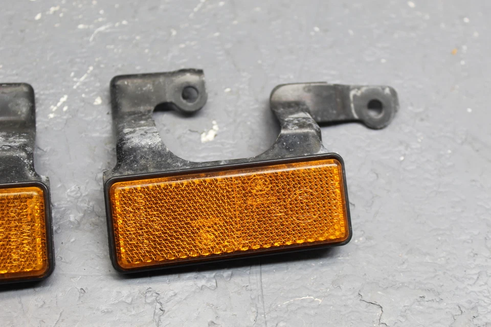 2018 KTM RC390 FRONT FORK REFLECTORS GARNISH MARKER 套装 90512181000 — 第 3/4 张图片