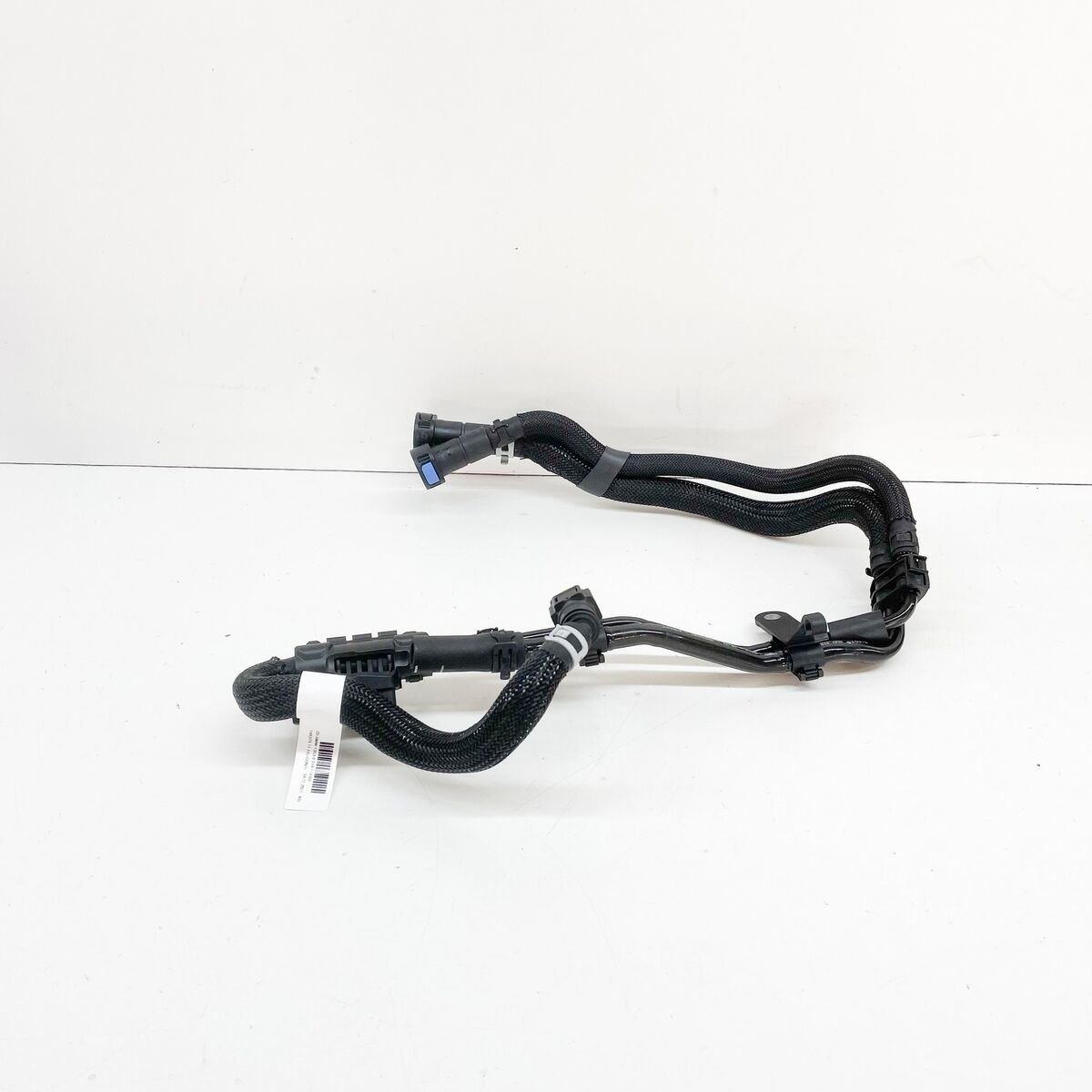 NEW BMW 2 GRAN TOURER F46 ENGINE COMPARTMENT FUEL LINE NEW BMW 2 GRAN TOURER F46 ENGINE COMPARTMENT FUEL LINE