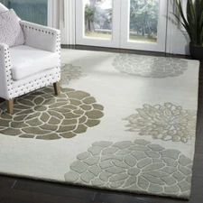 SAFAVIEH Soho Collection SOH211A Handmade Light Grey Rug
