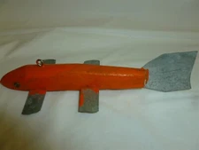 Vintage 6 Inch Wood Unsigned Folk Art Ice Spearing Decoy  Lot S-683
