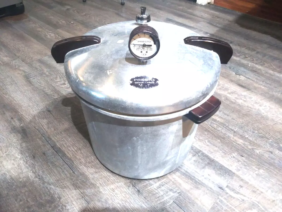 Vintage Presto 21 Quart Pressure Cooker Canner With Rack