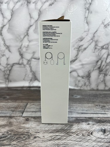 Meta Quest Pro Compact Charging Dock | Black | 899-00439-01 | NEW IN BOX - Picture 2 of 6