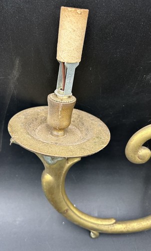 VINTAGE BRASS ELECTRICAL ITALIAN SCONCE. UNTESTED. - Picture 2 of 9