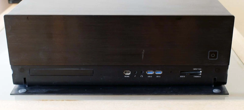 Fractal Design Node 605 Desktop HTPC ATX PC Gehäuse * schwarz * USB 3.0 * Lüfter - Bild 3 von 4