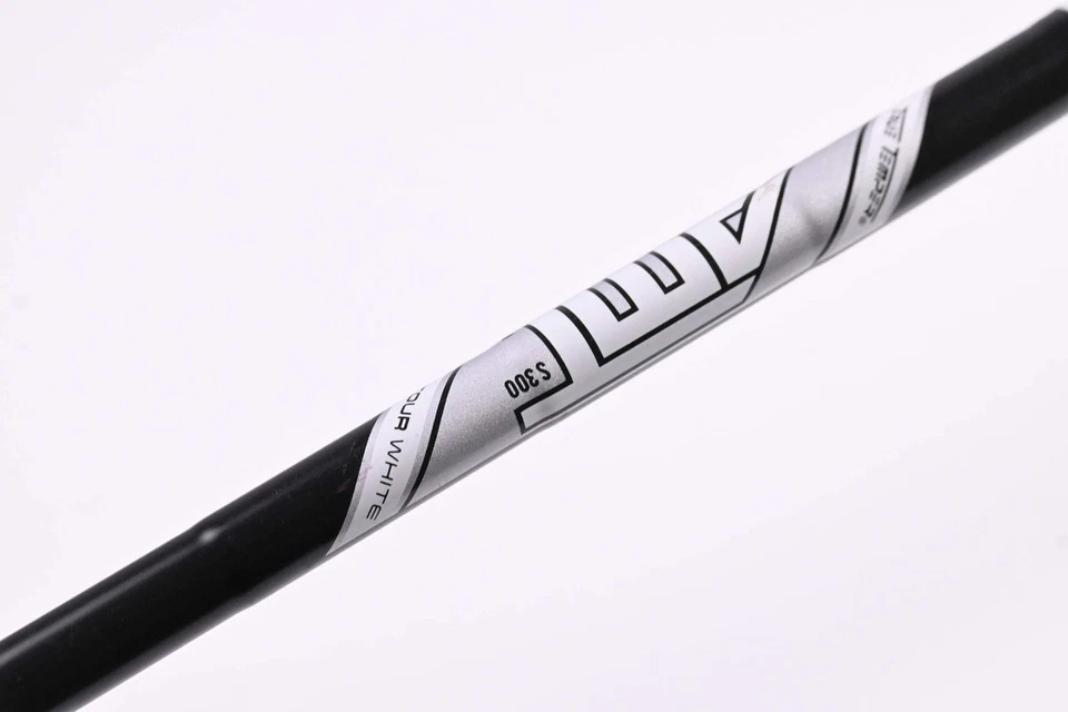 Cobra King Black Utility #3 Iron / 19.5 Degree / Stiff Flex AMT Tour White S300 - Image 4 of 4