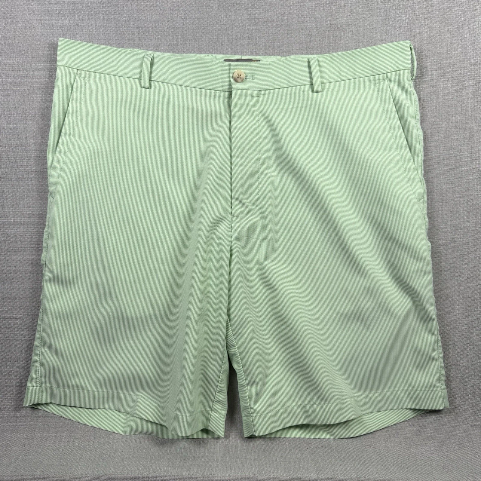 Peter Millar Shorts Men’s Size 36 Golf Green Striped Moisture Wicking MS16EB84