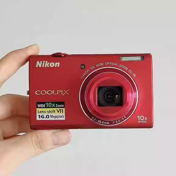 Nikon COOLPIX S6200 16.0 MP 10x Optical Zoom Digital Camera Nikon COOLPIX S6200 16.0 MP 10x Optical Zoom Digital Camera