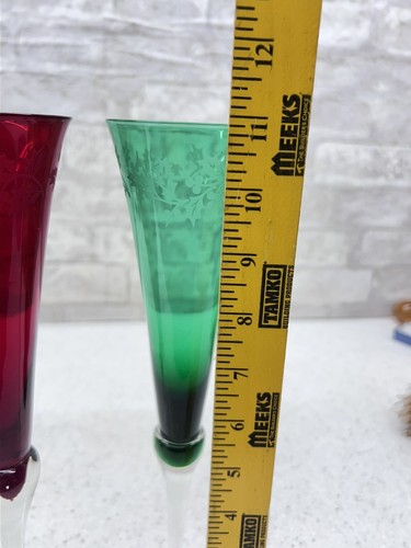 Lenox Holiday Gems Ruby Red Emerald Etched Holly Champagne Flutes Set of 2 - Picture 4 of 6