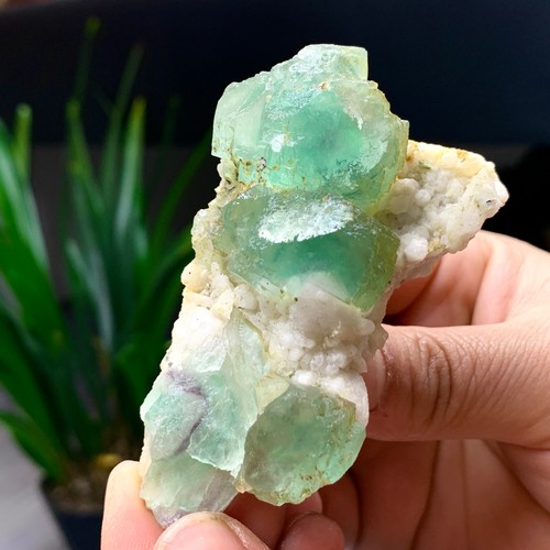 137GNatural transparent blue-green cubic fluorite mineral crystal sample/China - Afbeelding 8 van 23