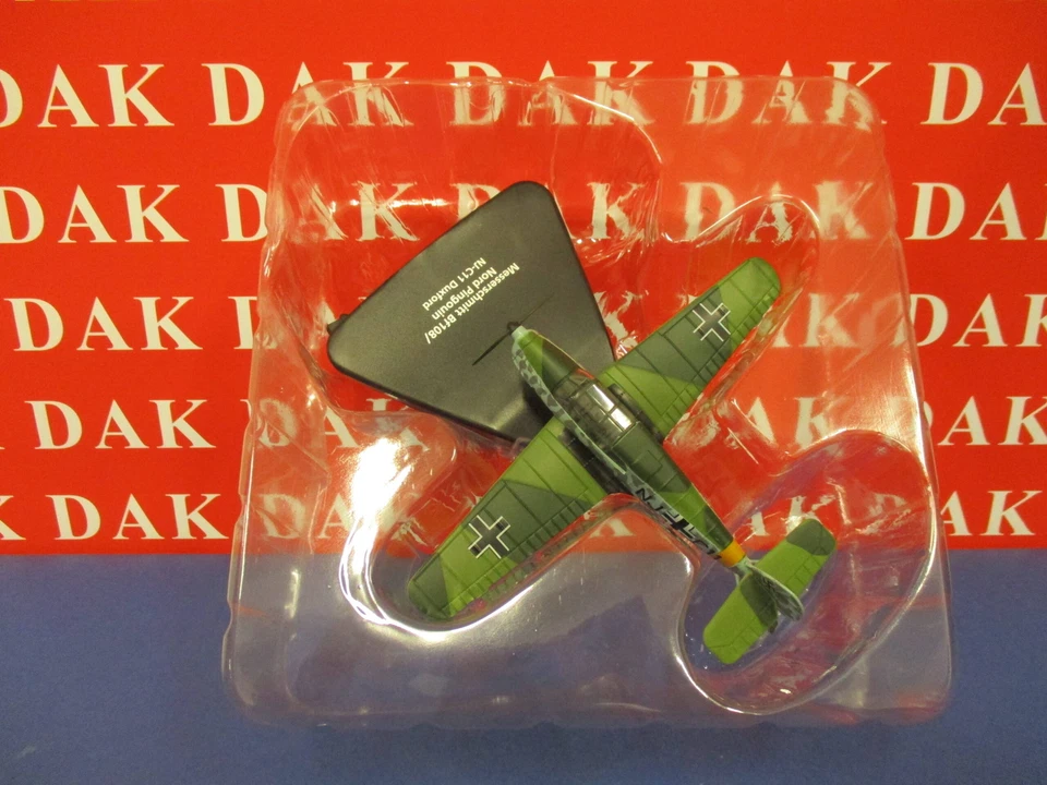 Die cast 1/72 Modellino Aereo Aircraft Messerschmitt BF 108 Luftwaffe by Oxford - Immagine 4 di 4