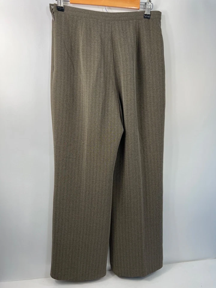 Le Suit Pants Women's Petites Size 6P  Side Zip Wide Leg - Image 3 of 4