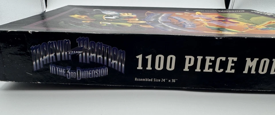 1996 Warner Bros Marvin The Martian In 3rd Dimension 1100 Piece Movie Puzzle - Image 3 of 4