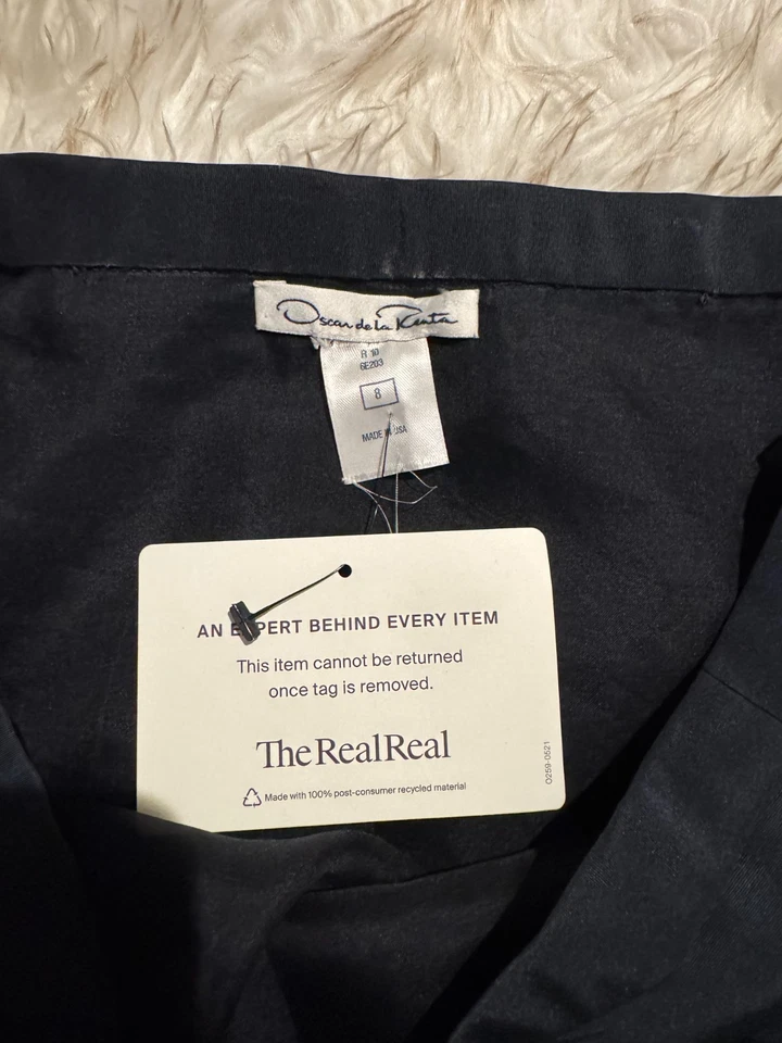 Oscar de la Renta 100% Silk Embroidered Skirt, Lined, Size 8 - Image 3 of 3