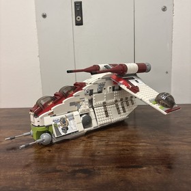 LEGO Star Wars: Republic Attack Gunship (7676) (Pre-Owned) (No Box)