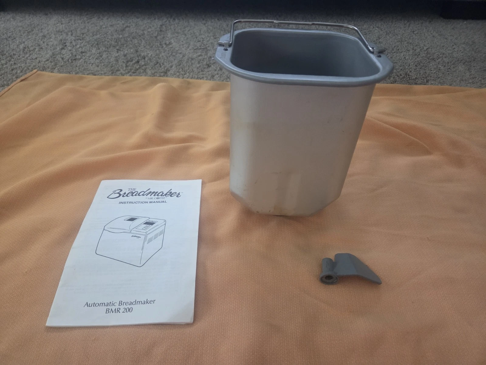 PAN , PADDLE & MANUAL FOR MR COFFEE BREAD MAKER MACHINE MODEL BMR200