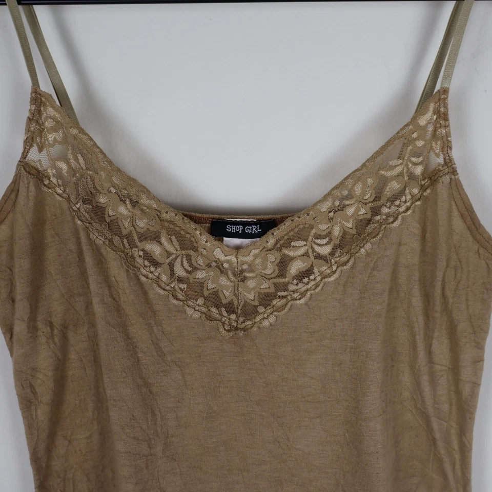Y2K Shop 女孩花边细肩带吊带背心米色中号 15.5x26 — 第 2/4 张图片