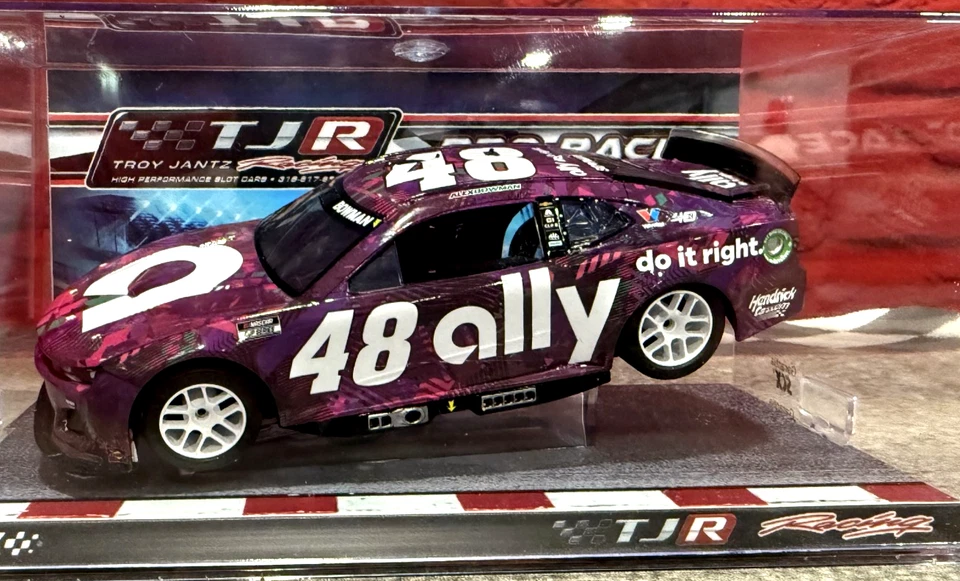 SCX TJR PRO-RACE 1/32 ADVANCE 2.0 NASCAR ALEX BOWMAN #48 con motor FR42 - NUEVO Foto 2 de 4