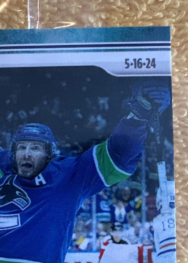 2023-24 NHL TOPPS NOW® Sticker #201 🏒 J.T. Miller 🏒 Canucks BLUE 🧊 ICE 08/10 - Image 3 of 4