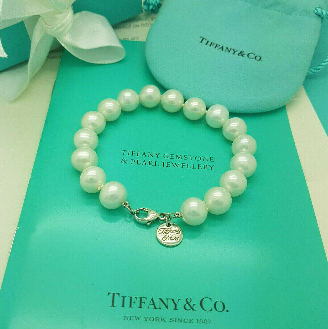 Ziegfeld collection hotsell pearl bracelet