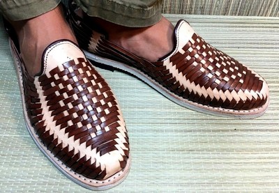 casual closed toe shoes