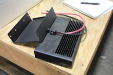 MA/COM MOBILE RADIO M7100 MAHG-SHHXX WITH BRACKET WITH CORD 