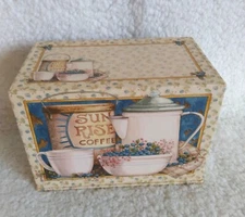 Legacy Publishing Group Recipe Box & Blank Cards